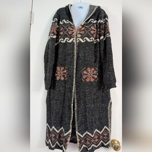 Cozy Aztec Patterned Hooded Long Sweater